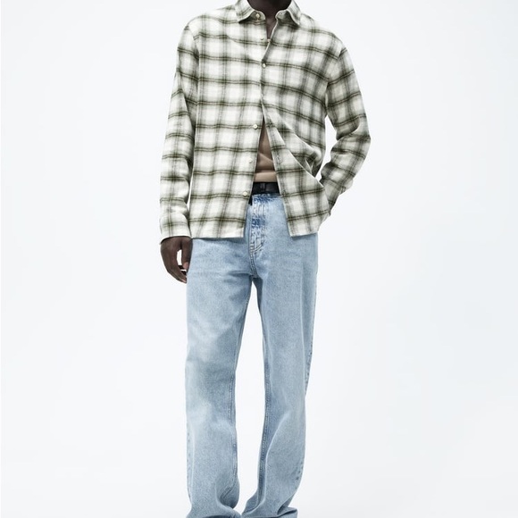 PLAID FLANNEL SHIRT - Picture 6 of 8